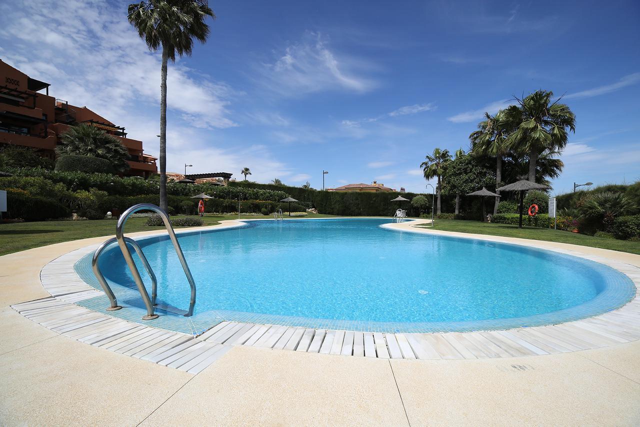 Jardines De Nueva Galera Cozy Penthouse Apartamento Estepona Exterior foto